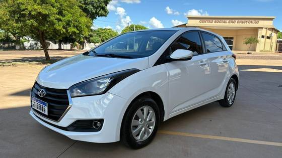 HYUNDAI HB20 1.6 COMFORT STYLE 16V FLEX 4P AUTOMÁTICO